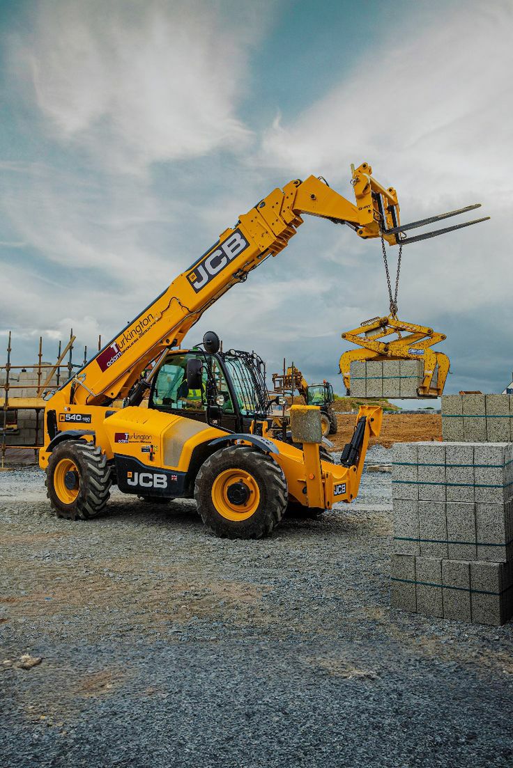 Telhandler Rent In Dammam Riyadh