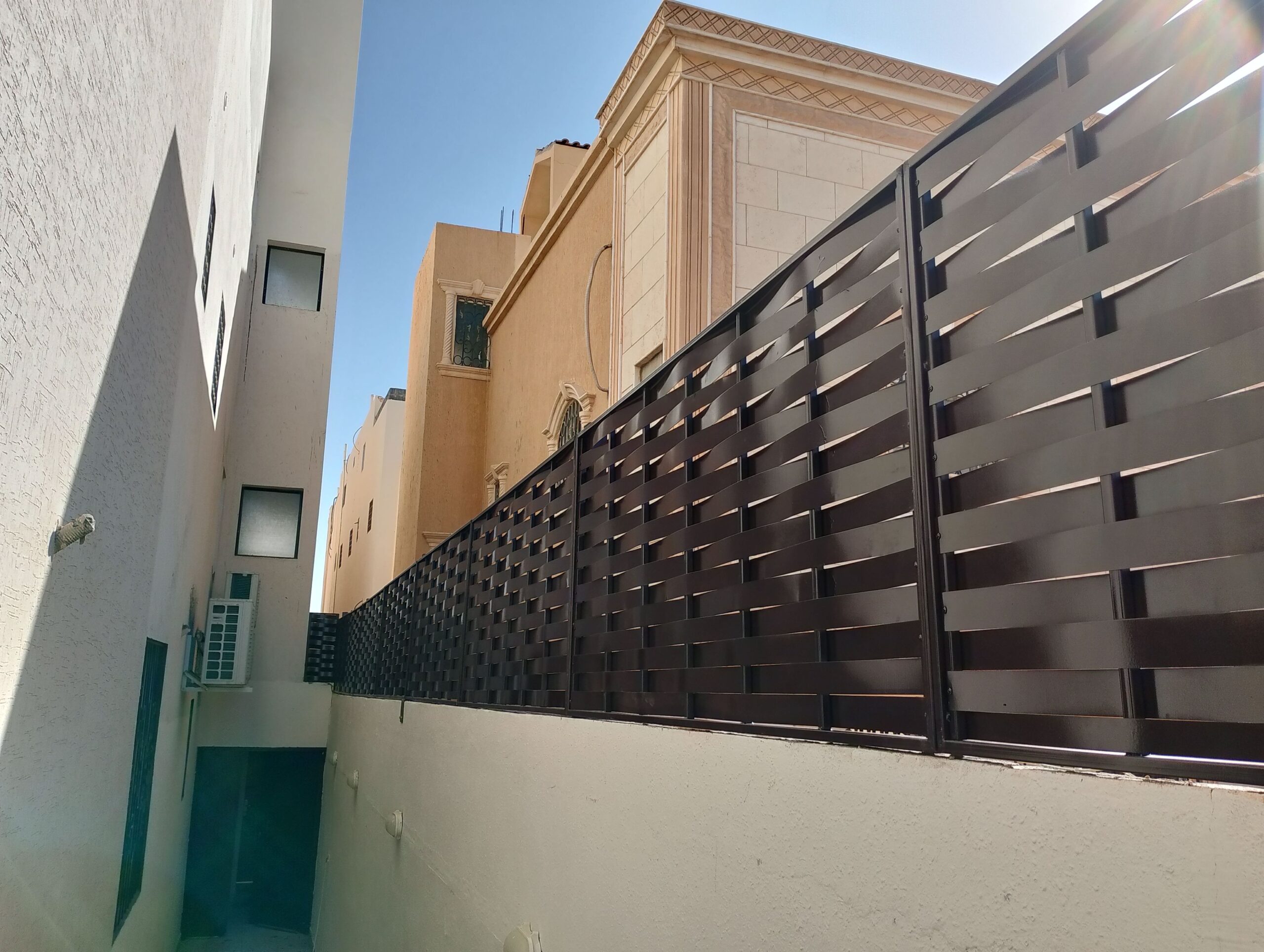 حداد مضلات سواتر هناجر 999