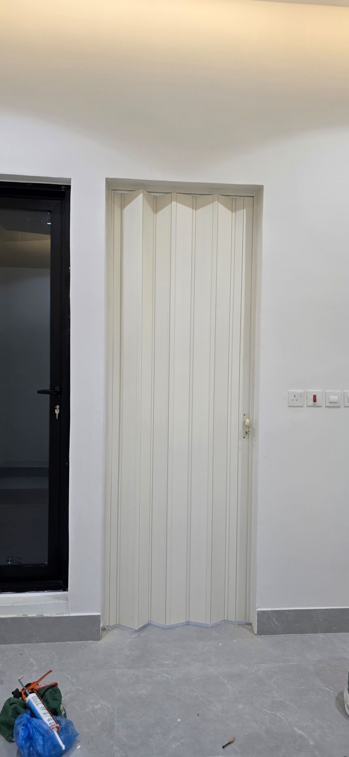 ابواب اكرديون بلاستيك سحاب