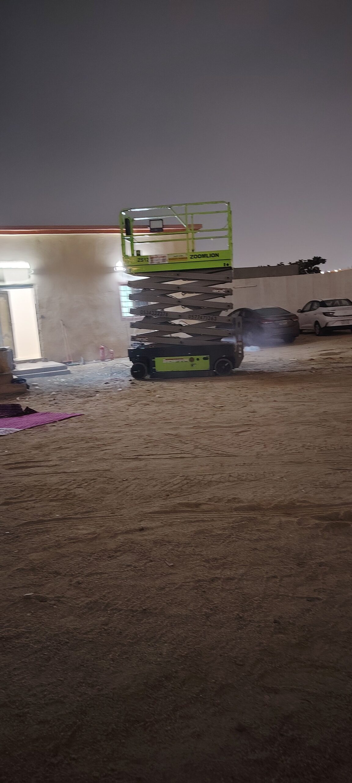 سيزر لفت ومان لفت ورافعات شوكيه للايجار