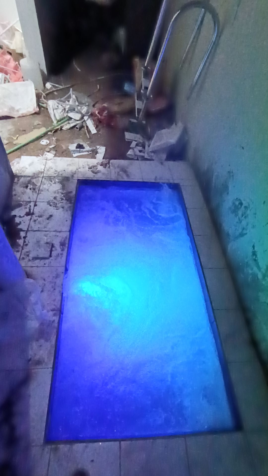 فني مسابح وأجهزه مسابح