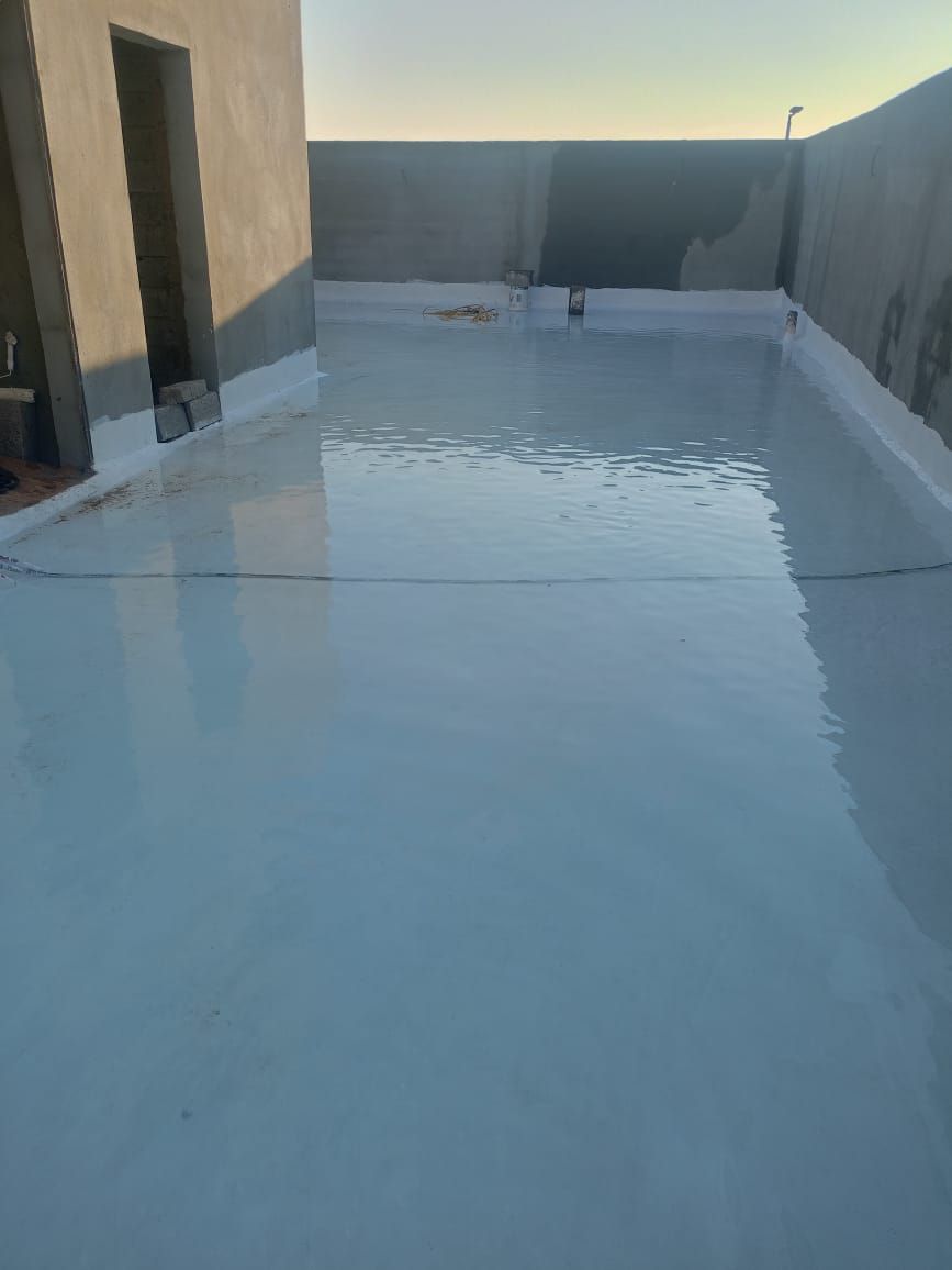 عزل اسطح وعزل خزانات