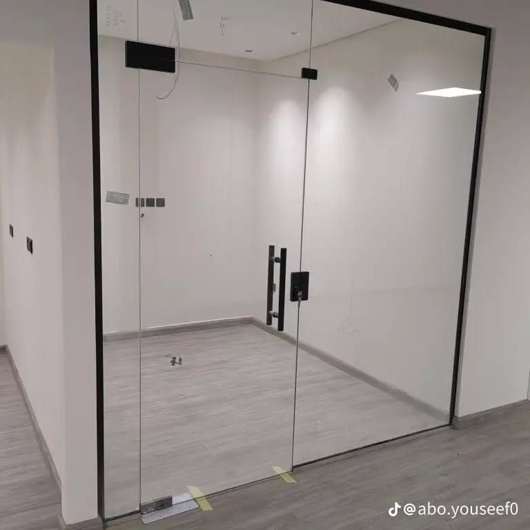 زجاج سكريت الرياض