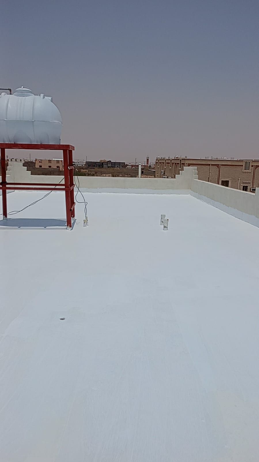 عزل اسطح وعزل خزانات