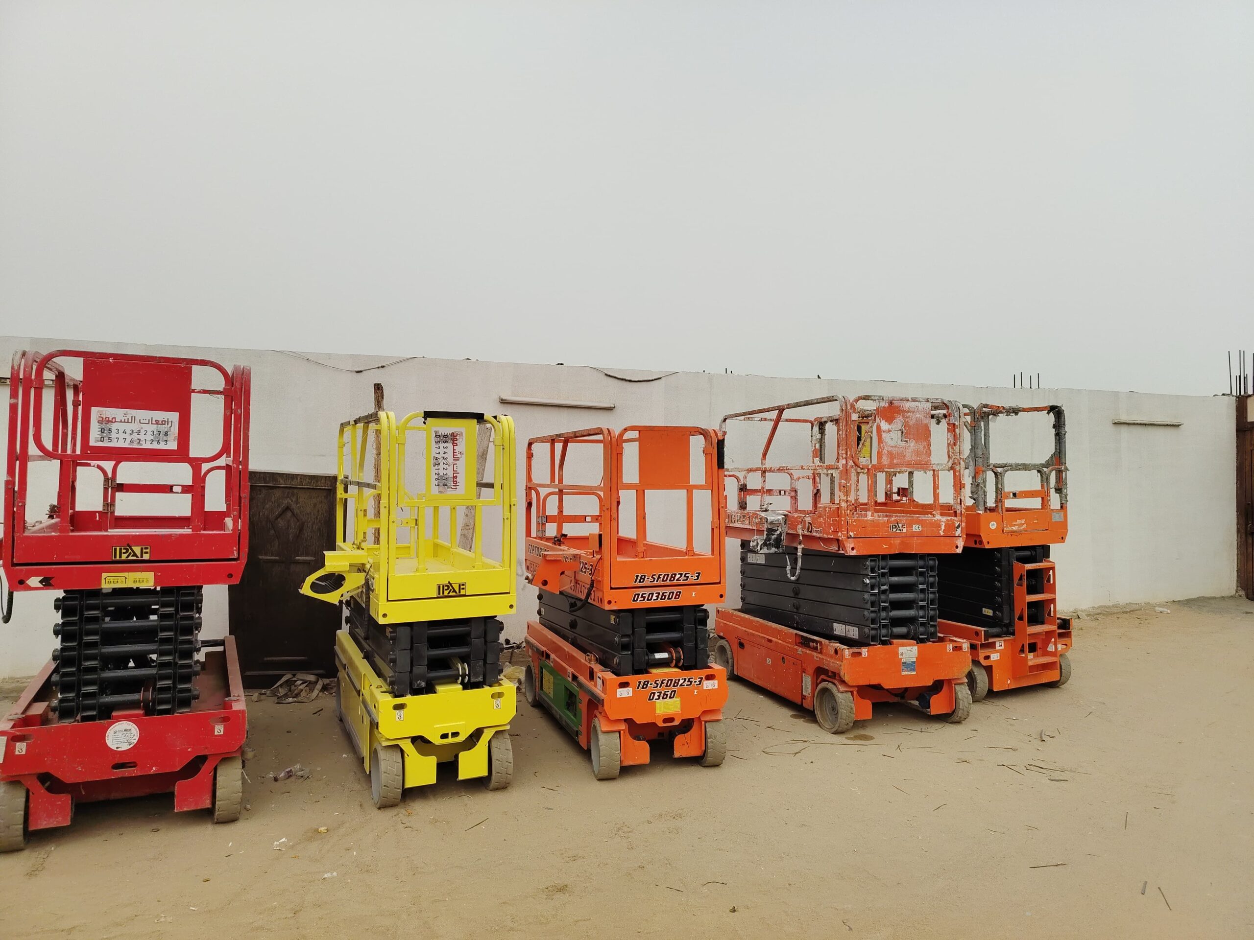 سيزرلفت8متر للايجار موديل حديث باسعار مناسبة اوراق