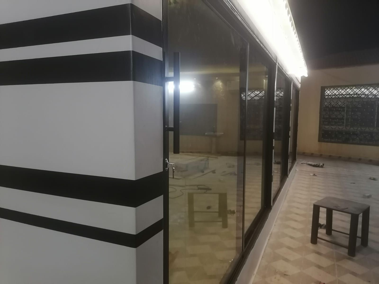 خيام مضلات السواتر