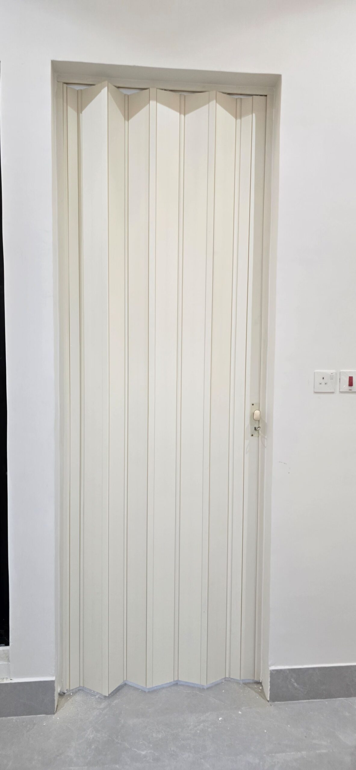 ابواب اكرديون بلاستيك سحاب