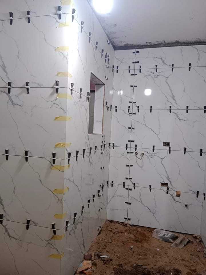 مبلط سيراميك ورخام