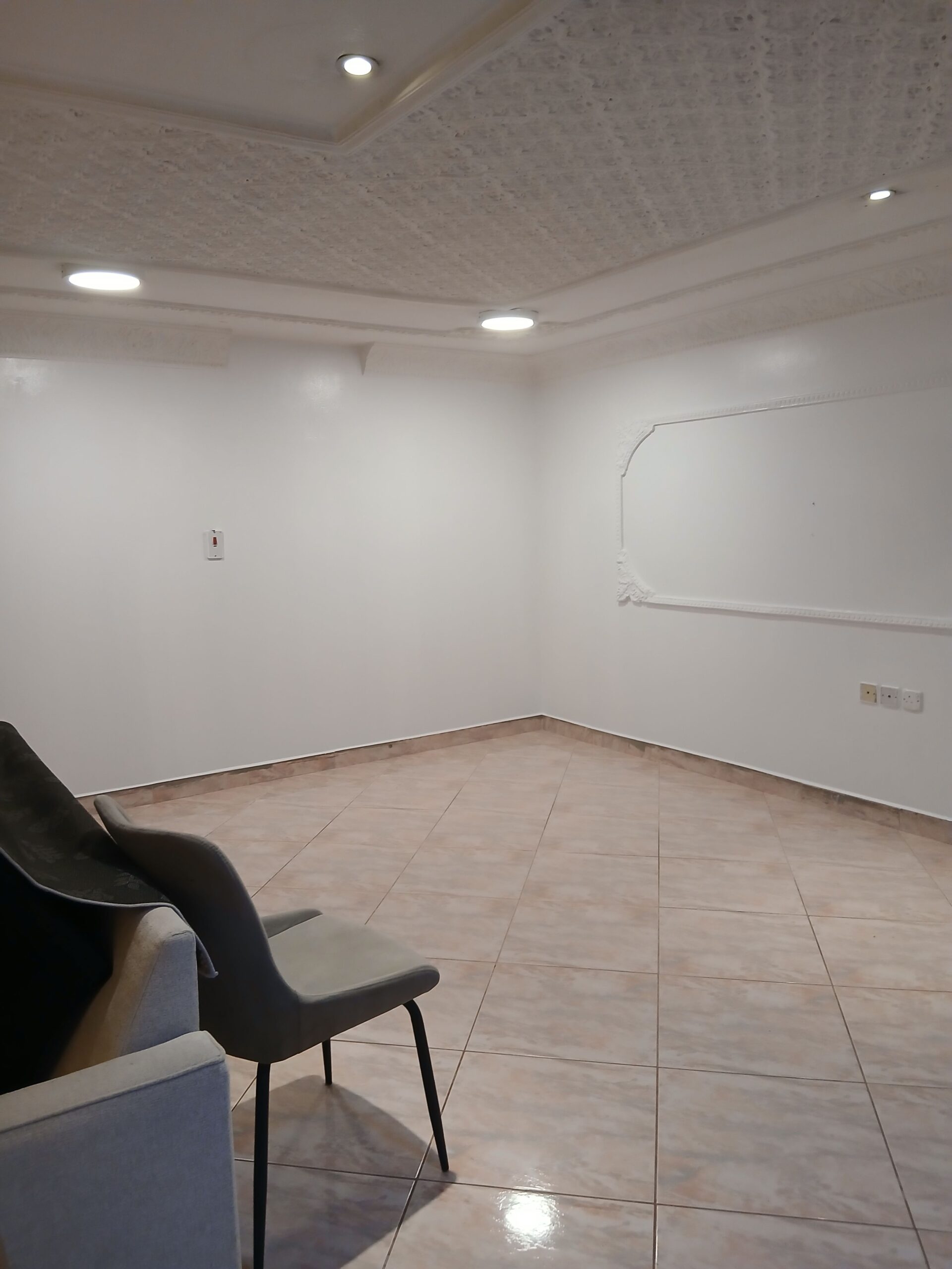 دهان مباني داخلي وخارجي بروفايل رشات داخليه وخارجي