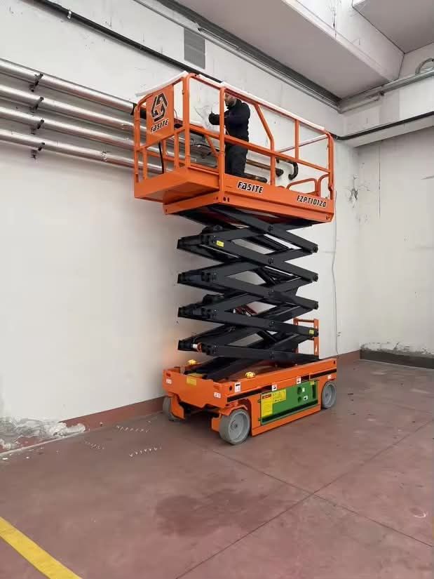 سيزرلفت 16متر للايجار سيزرلفت 18متر للايجار سيزرلف