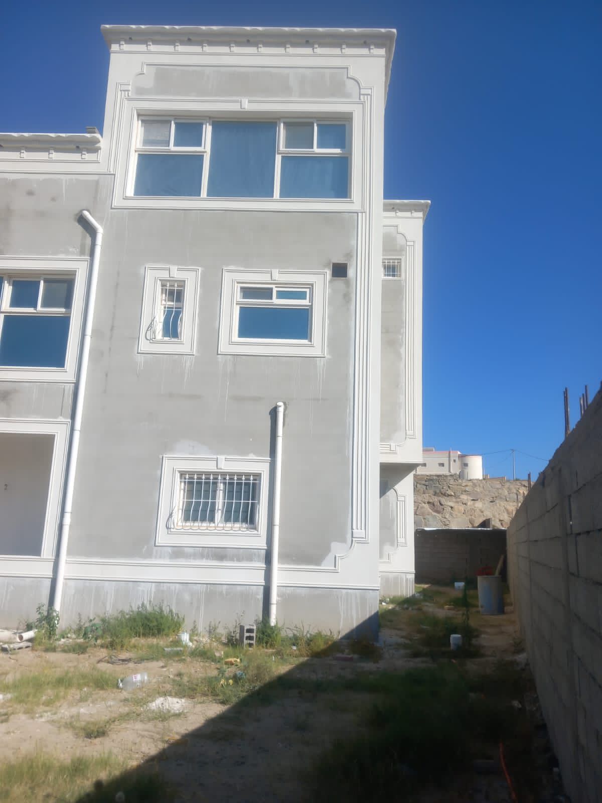 بديل الحجر الطبيعي تغنيك عن جميع الشغال وسعر مناسب