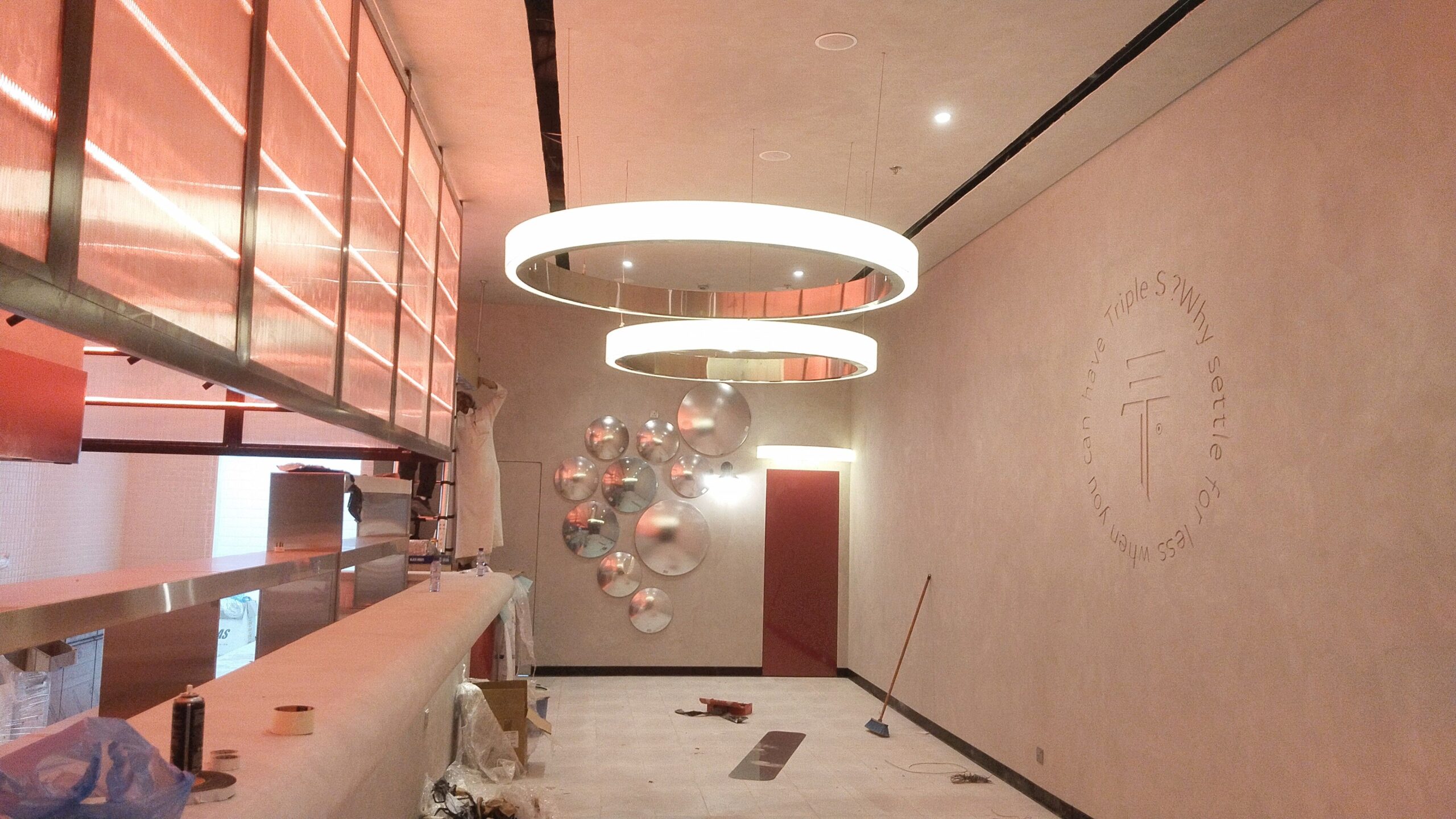 لوحة محالت حروف بأرزه تركيب كلادنج