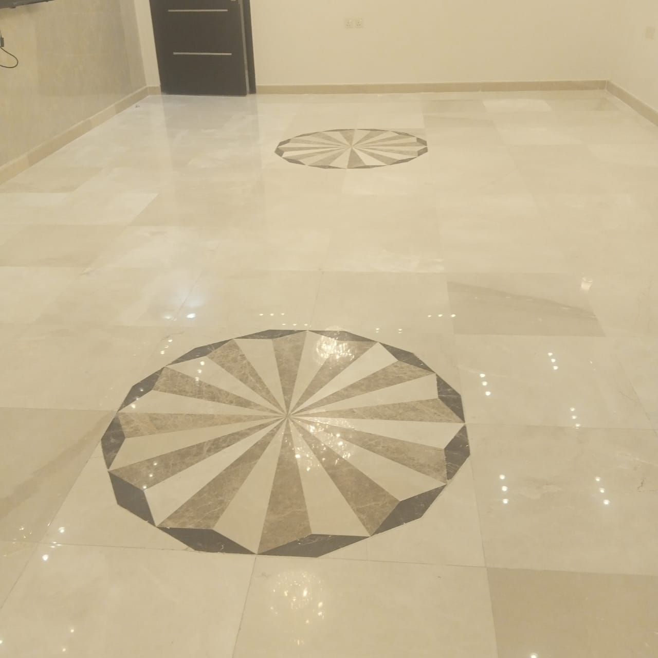 جلی بلاط رخام تلمیع سرامیک نظافہ سارخ شغل خزان نظا