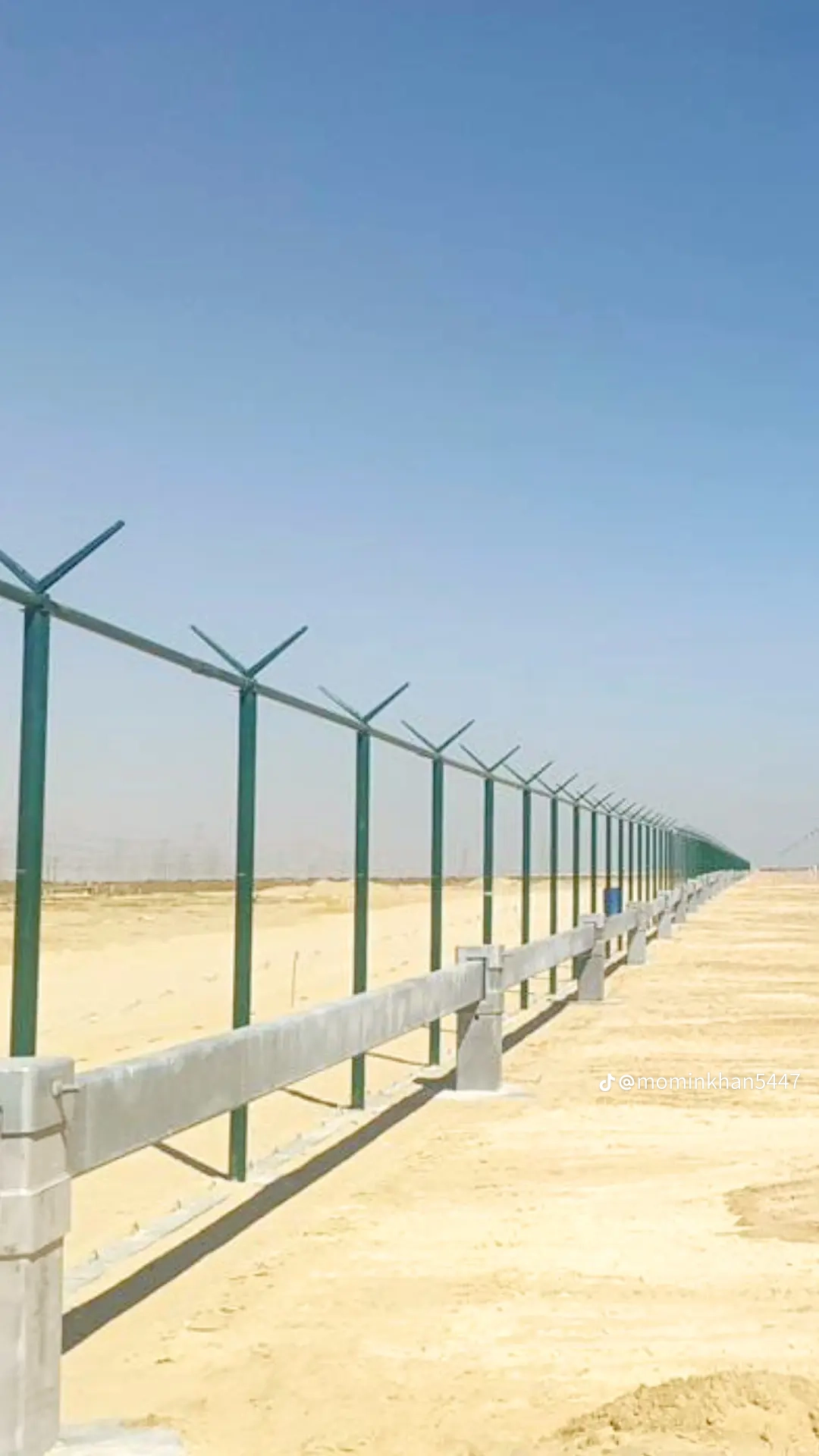 نحن مؤسسة مقاولات عامه