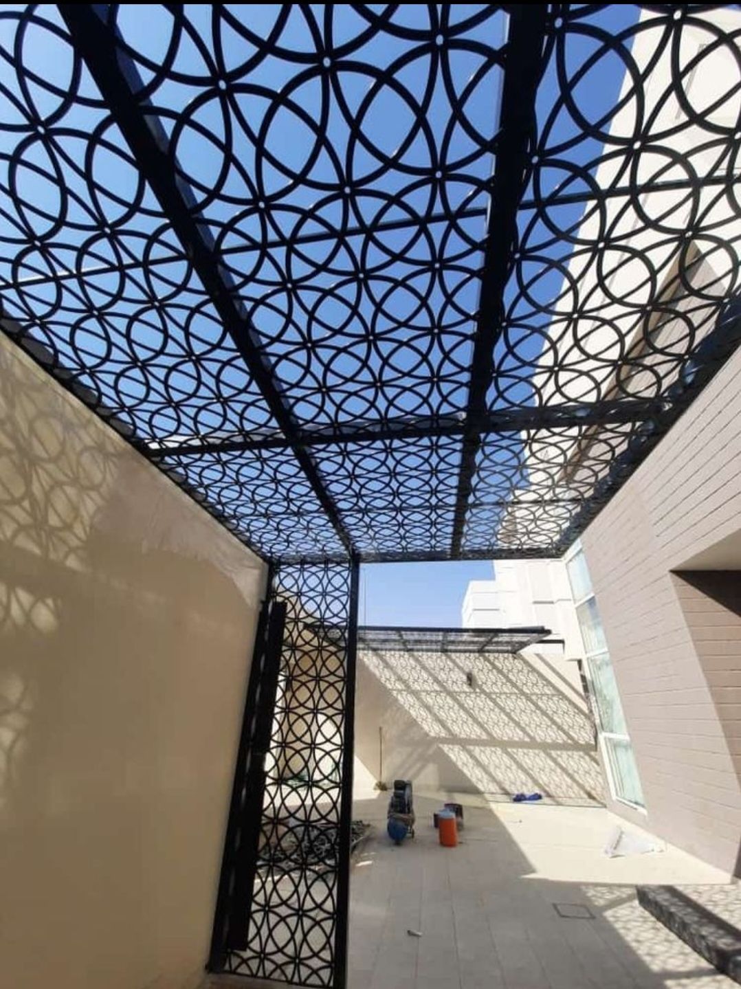 حداد مظلات وترميمات سندوش بنل