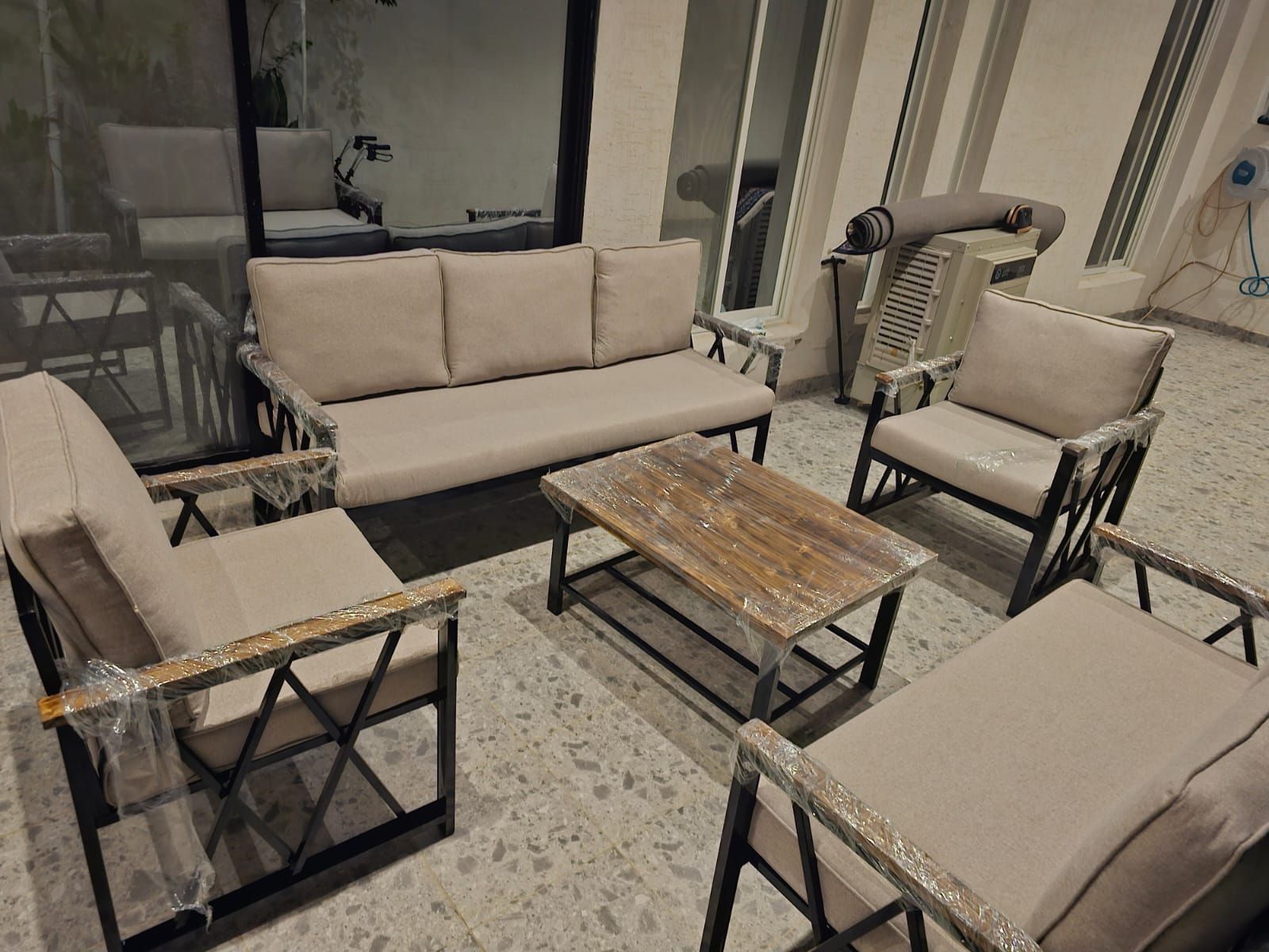 الرياض حي العلياء اسواق العويس