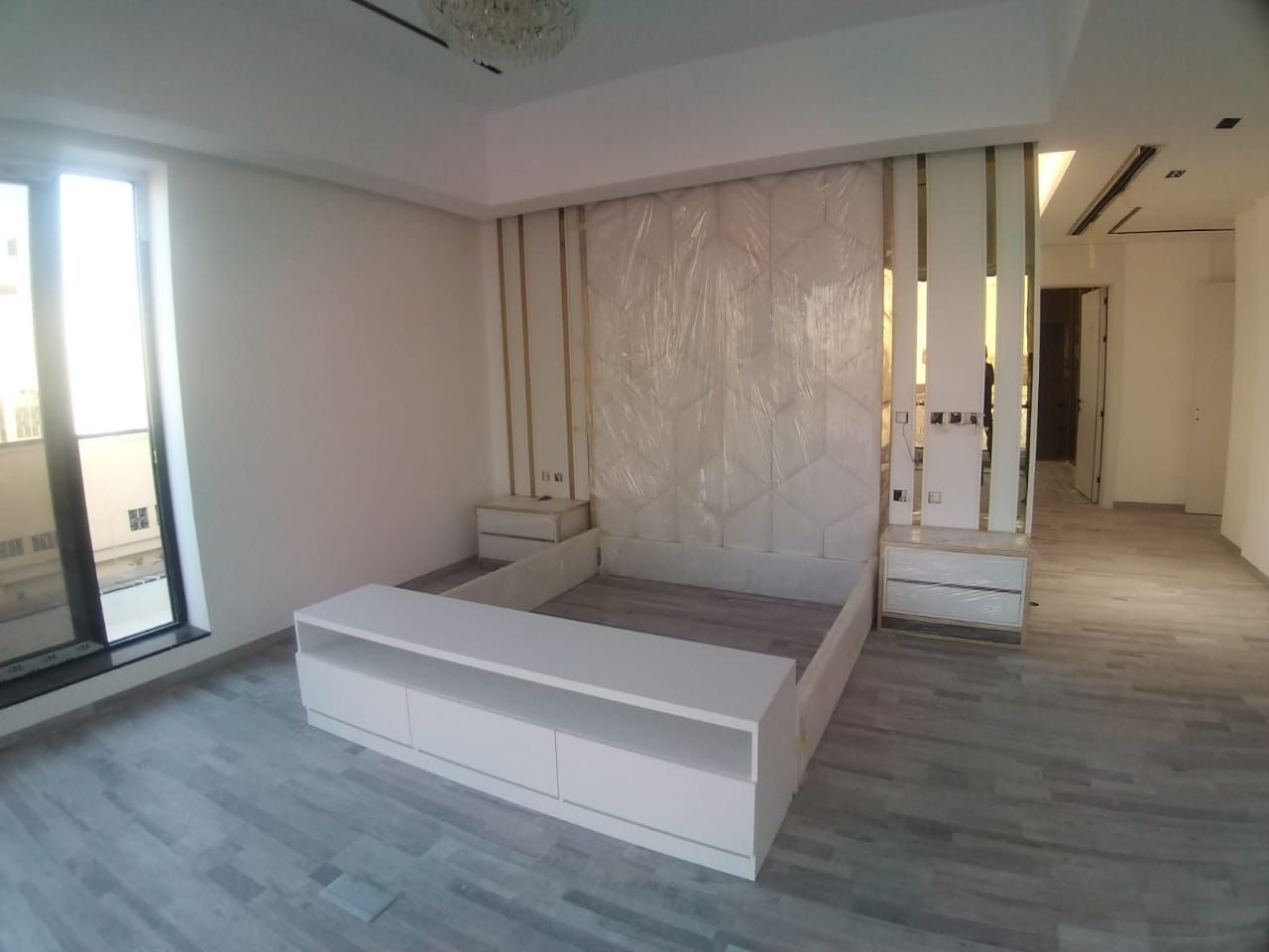 غرف نوم وخزائن وديكورات ومجالس وستاير 0510102274