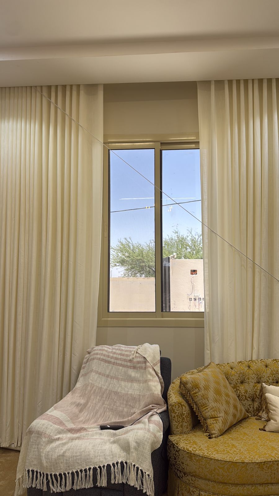 غرف نوم وخزائن وديكورات ومجالس وستاير 0510102274