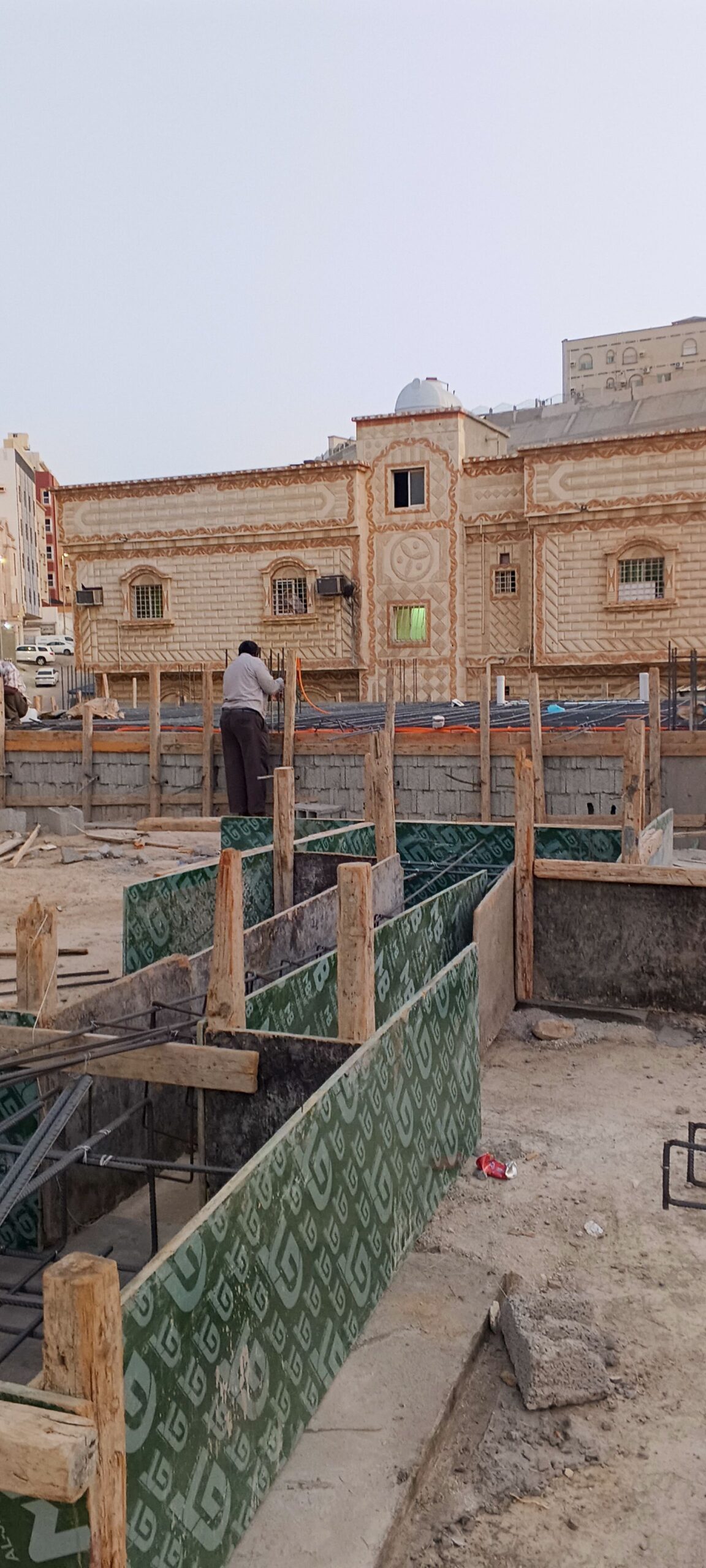 اسمنت خلاط يدوي للايجار يوميا صبا 0597473618