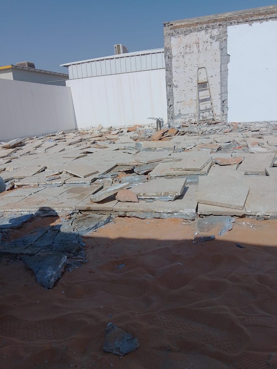 عامل تكسير وتركيب