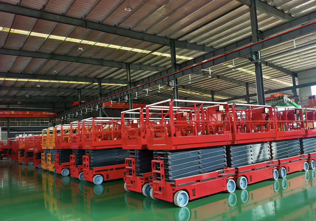 سيزر لفت مقصية كهرباء وديزل مانلفت 8متر 10متر 12 م