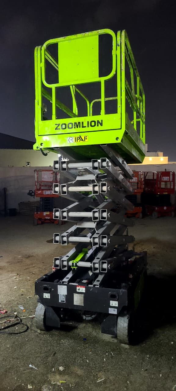 مان لفت وسيزرلفت للايجار