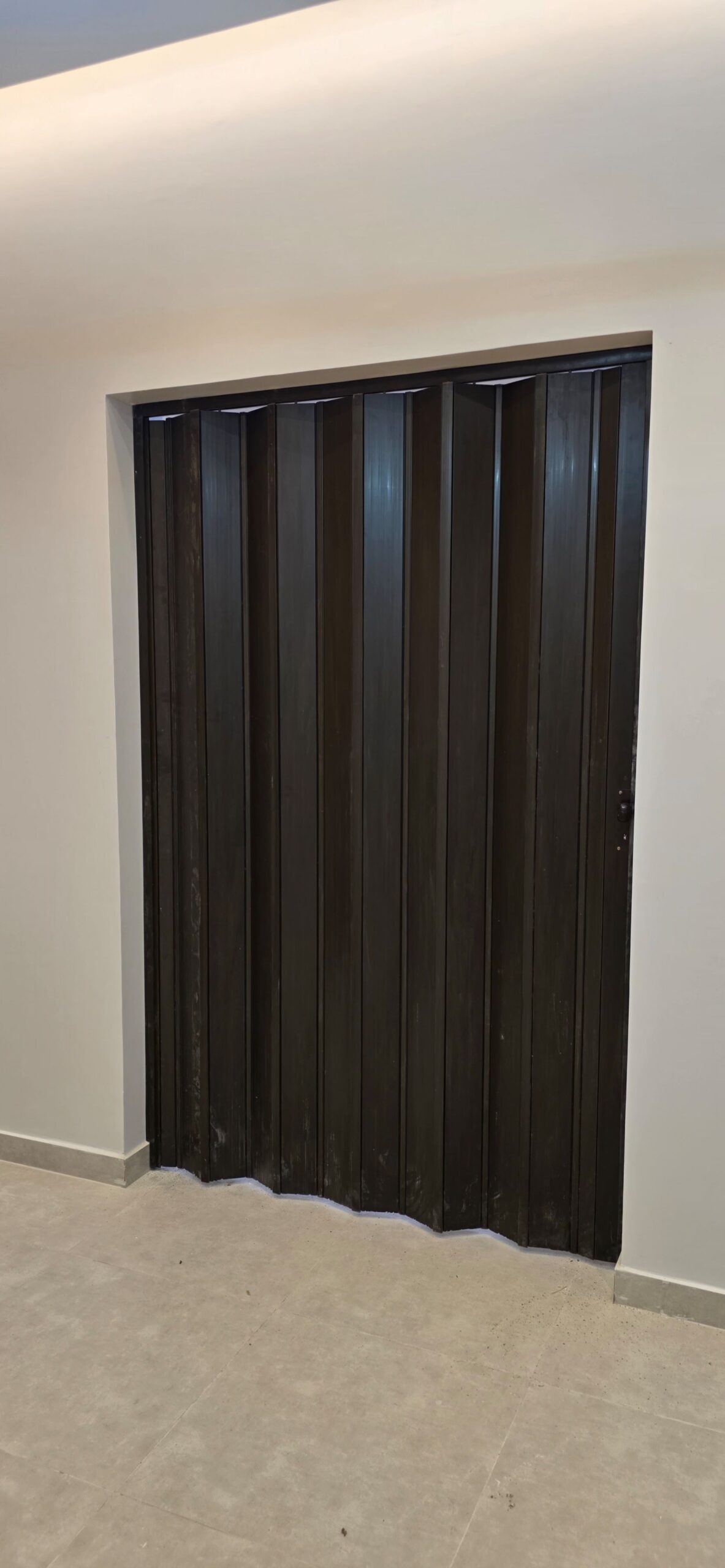 ابواب اكرديون بلاستيك سحاب