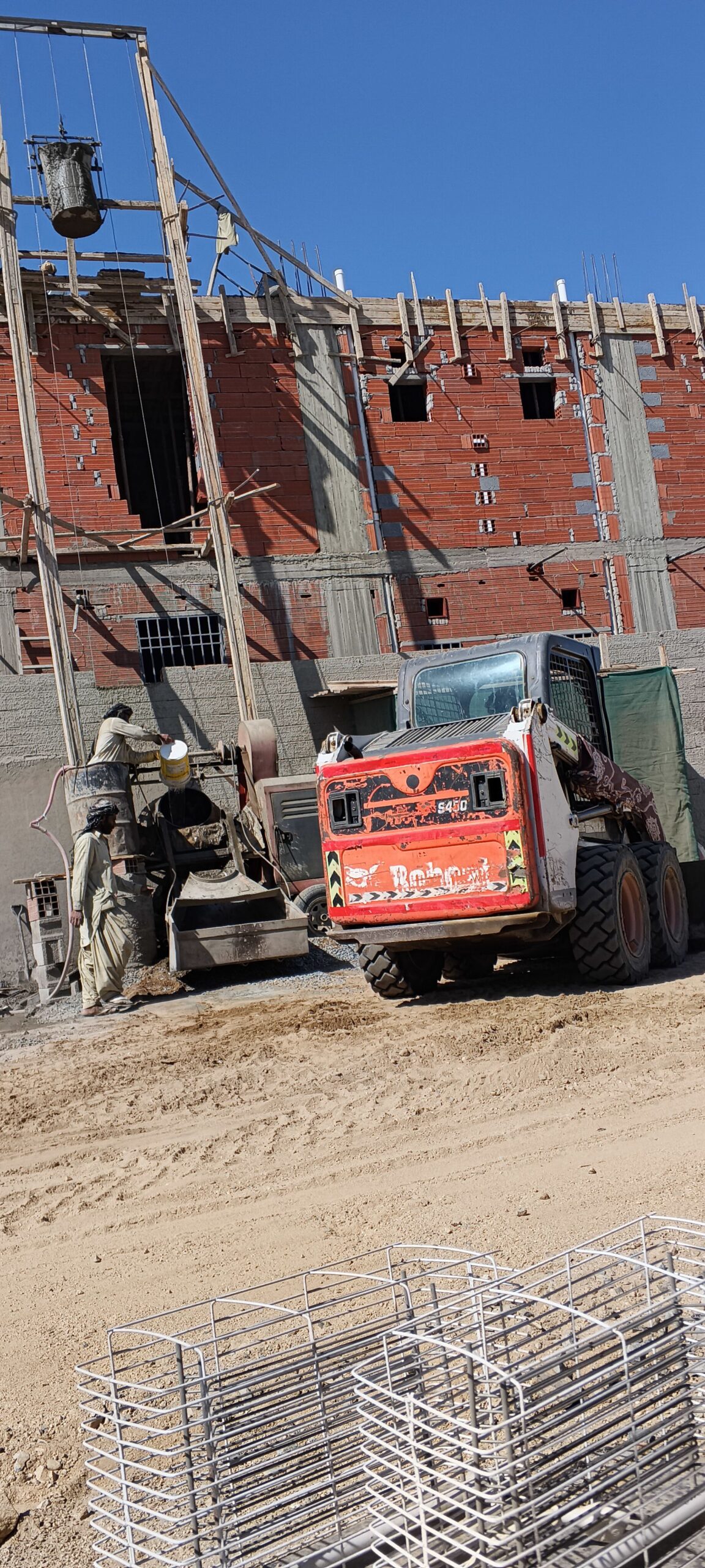 اسمنت خلاط يدوي للايجار يوميا جده الحرازات05974736