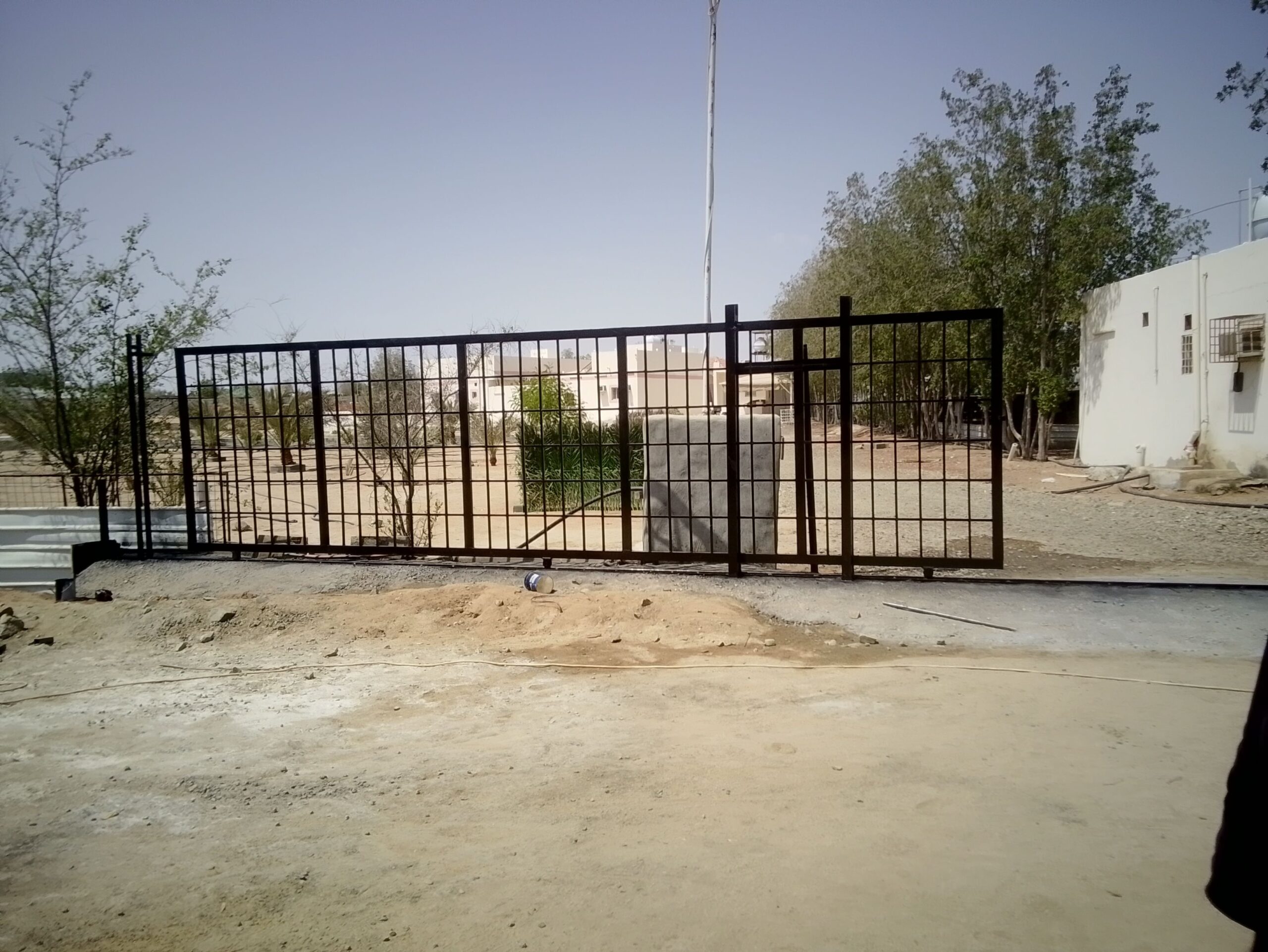 معلم حديد حداد