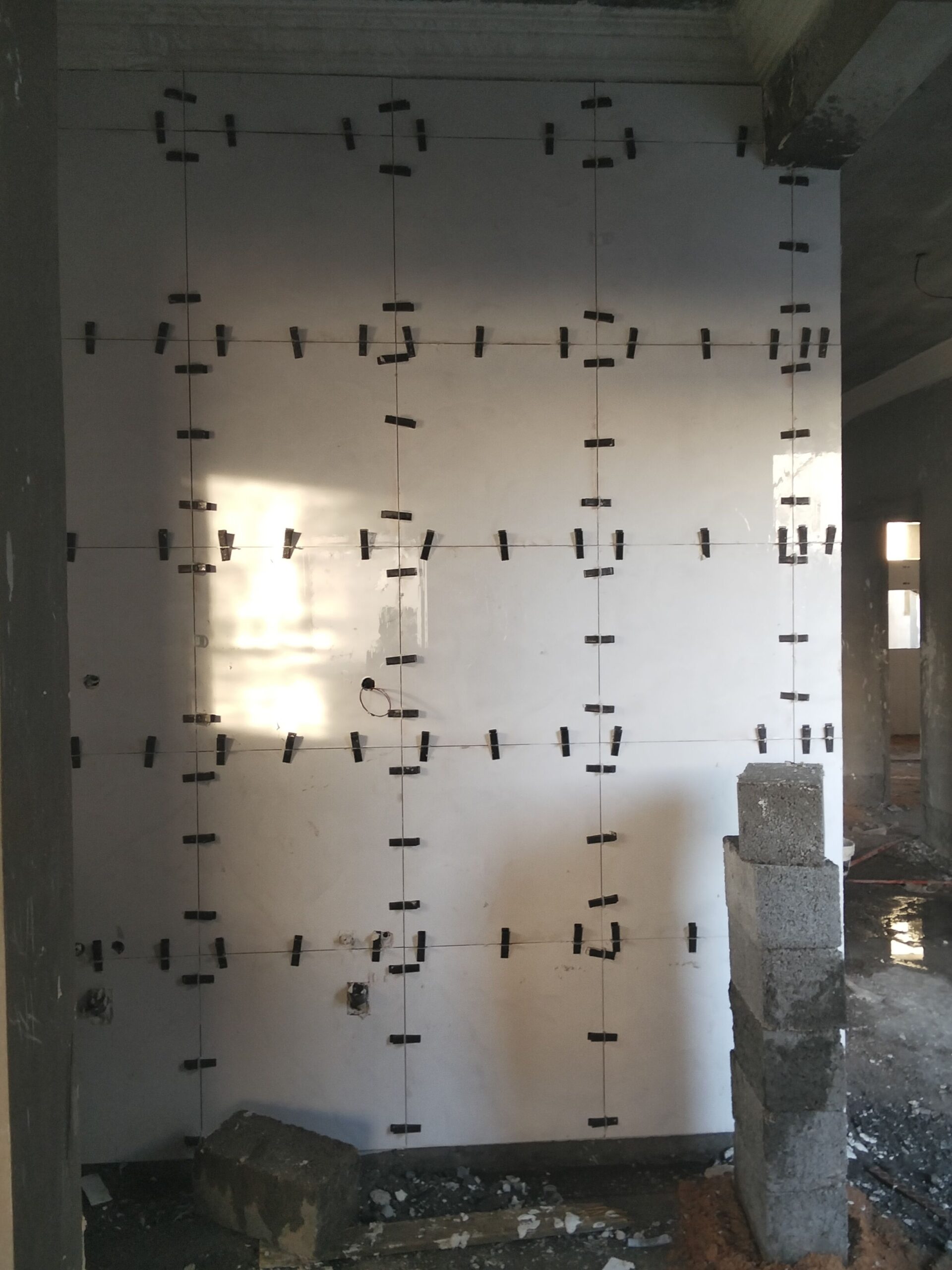 مبلط سيراميك ورخام