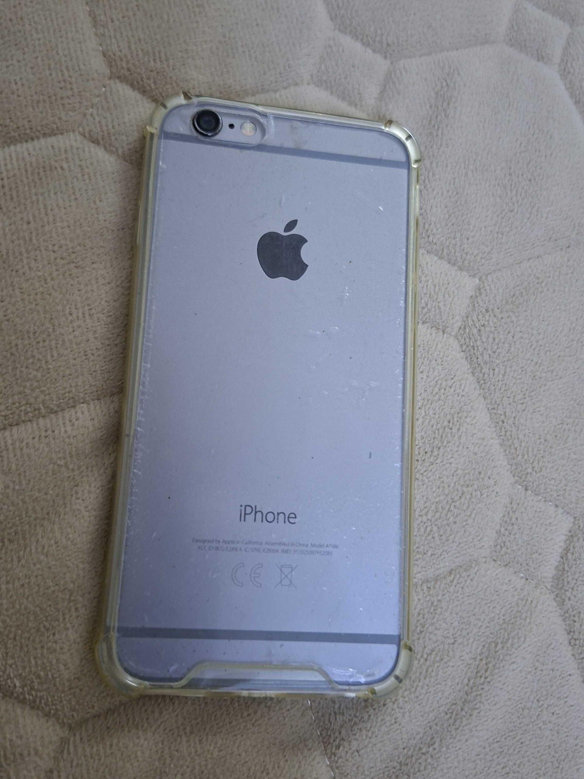 ايفون 6 قديم بي 100ريال تاخده وحلال عليك للدي معاه