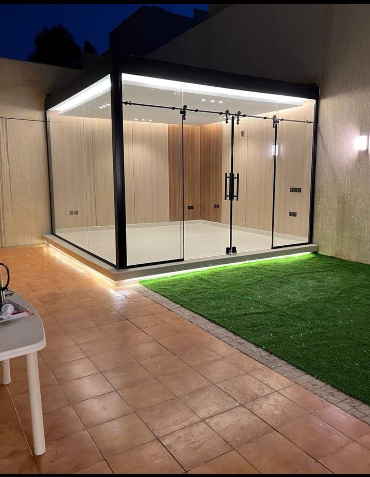 مواسسه دلال الالمنيوم وزجاج والمطابخ الخبر اثقبه