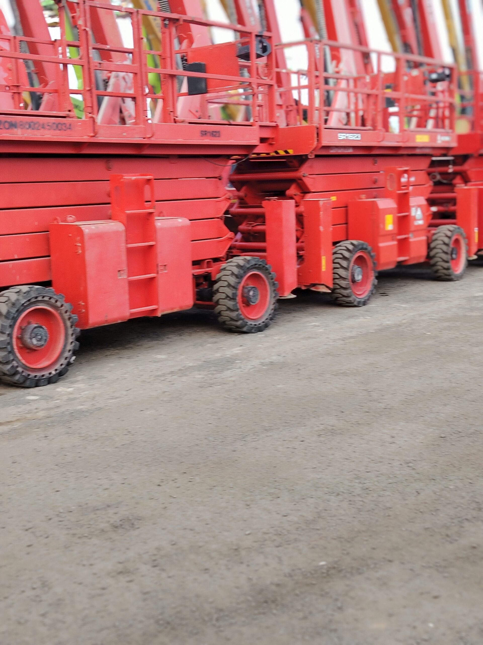 سيزرلفت ومان لفت ورافعات شوكيه وتليهندلر جي سي بي