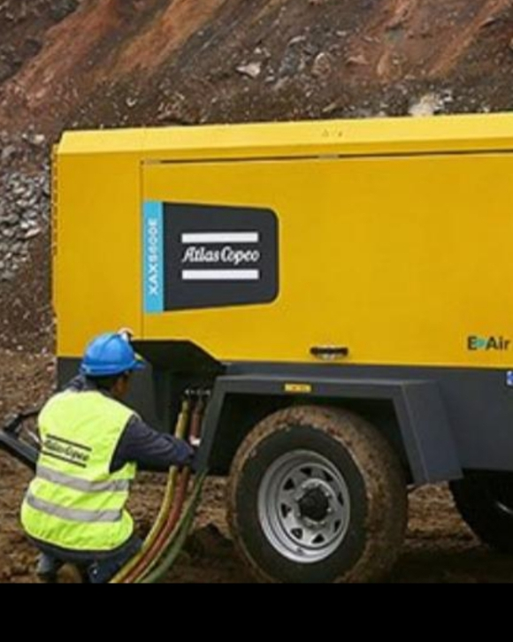 يوجد لدينا تكسيرات وترحيل وترميل وقصه خرسانيه