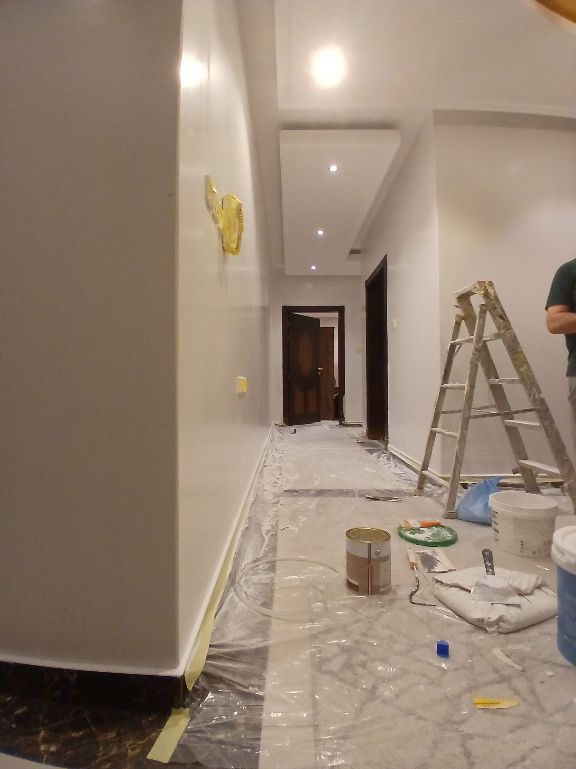 معلم دهانات وديكورات الرياض