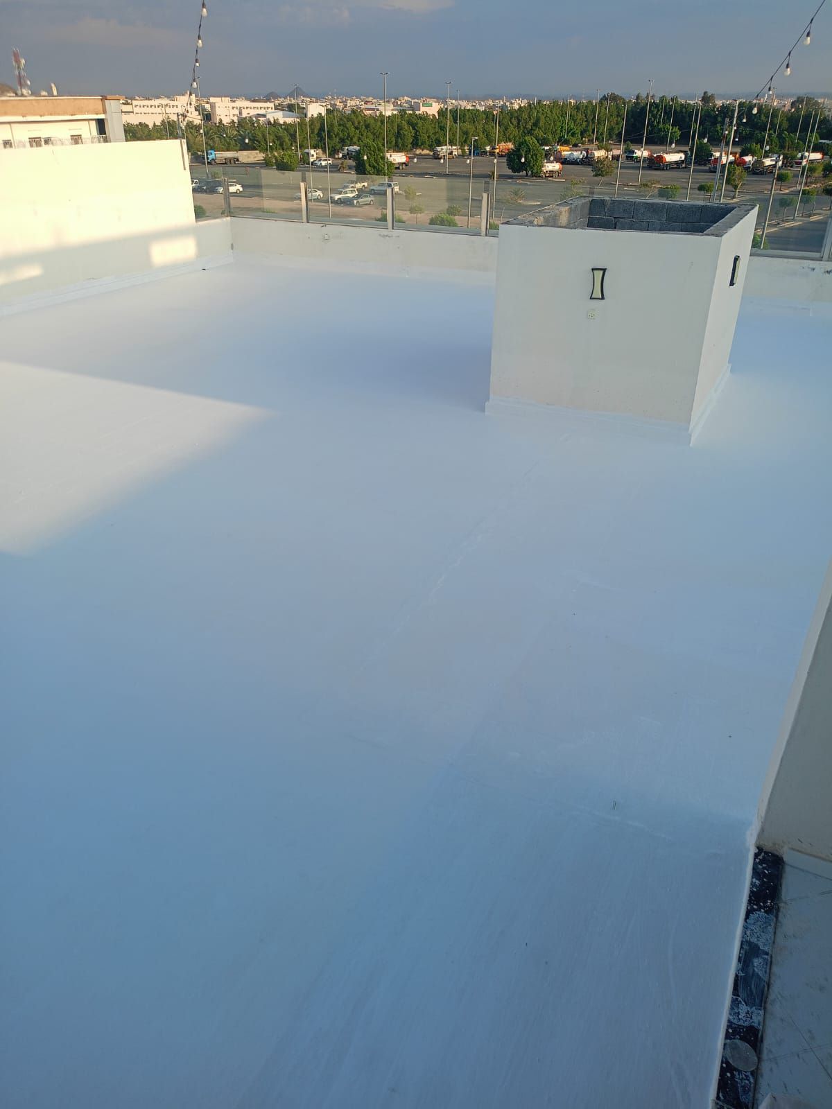 عزل اسطح وعزل خزانات