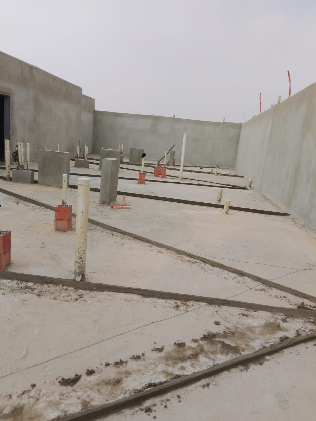 معلم عوازل مائي وحراري