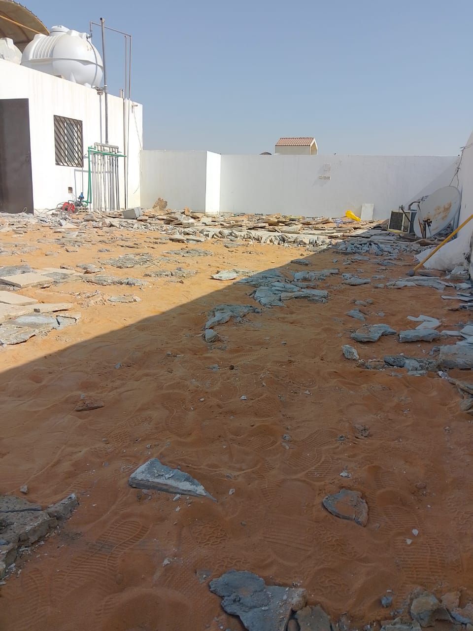 عامل تكسير وتركيب