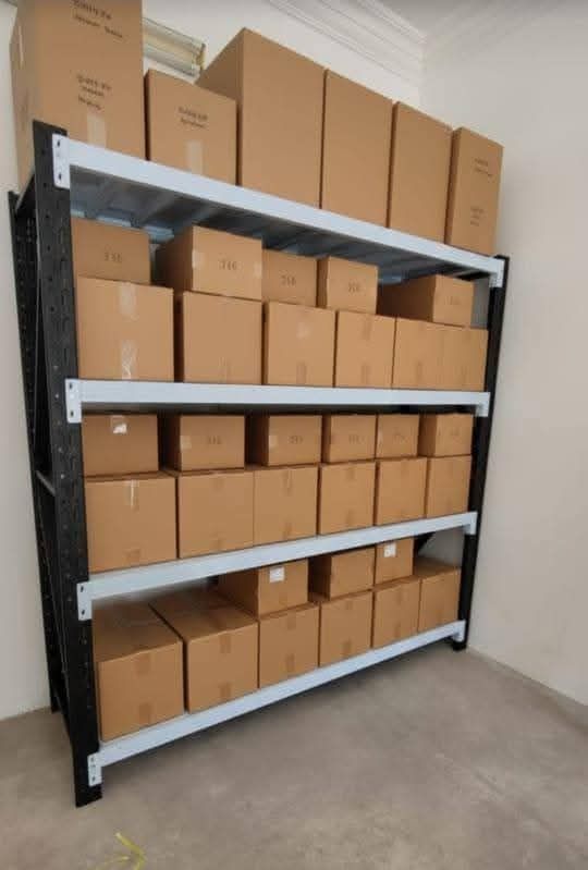 ارفف مستودعات رفوف