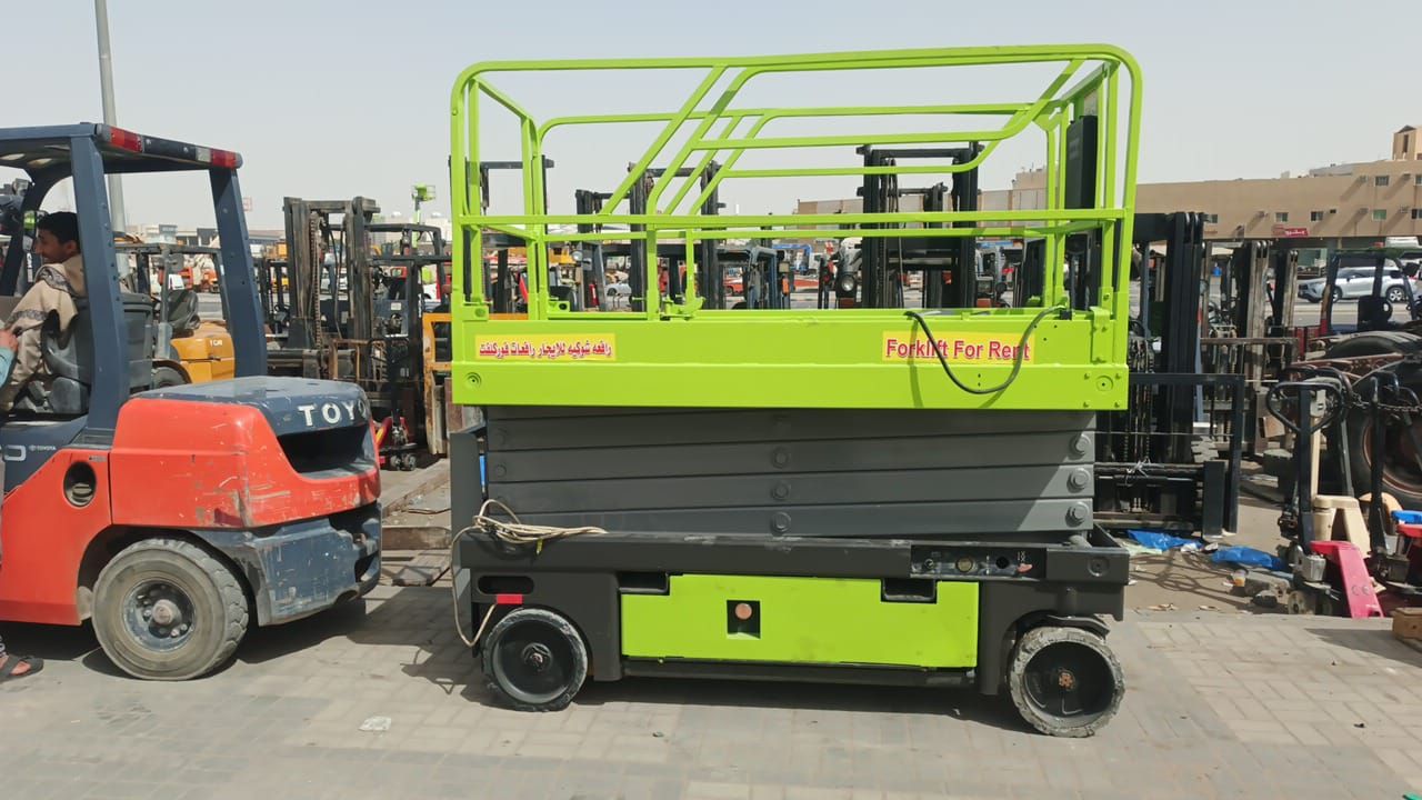 سيزر لفت للايجار رافعات شوكيه للايجار مان لفت للاي