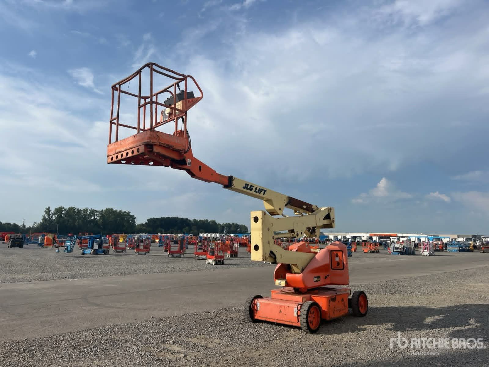 مان لفت بوم لفت للإيجار في الدمام الرياض جدة