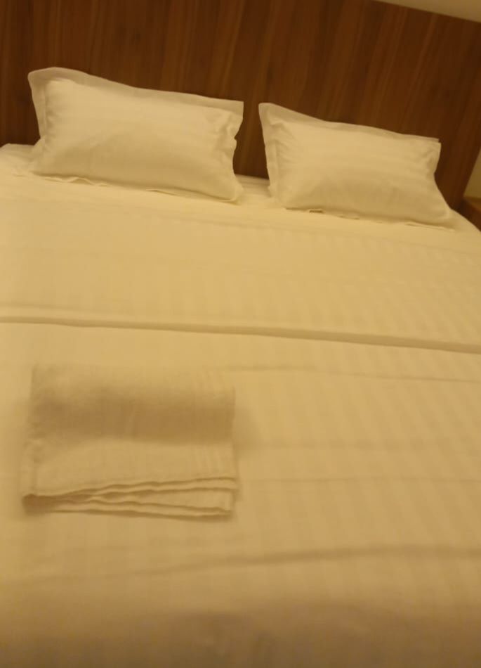 بيع جمله مفارش فندقي. استفسار واتس0570212327