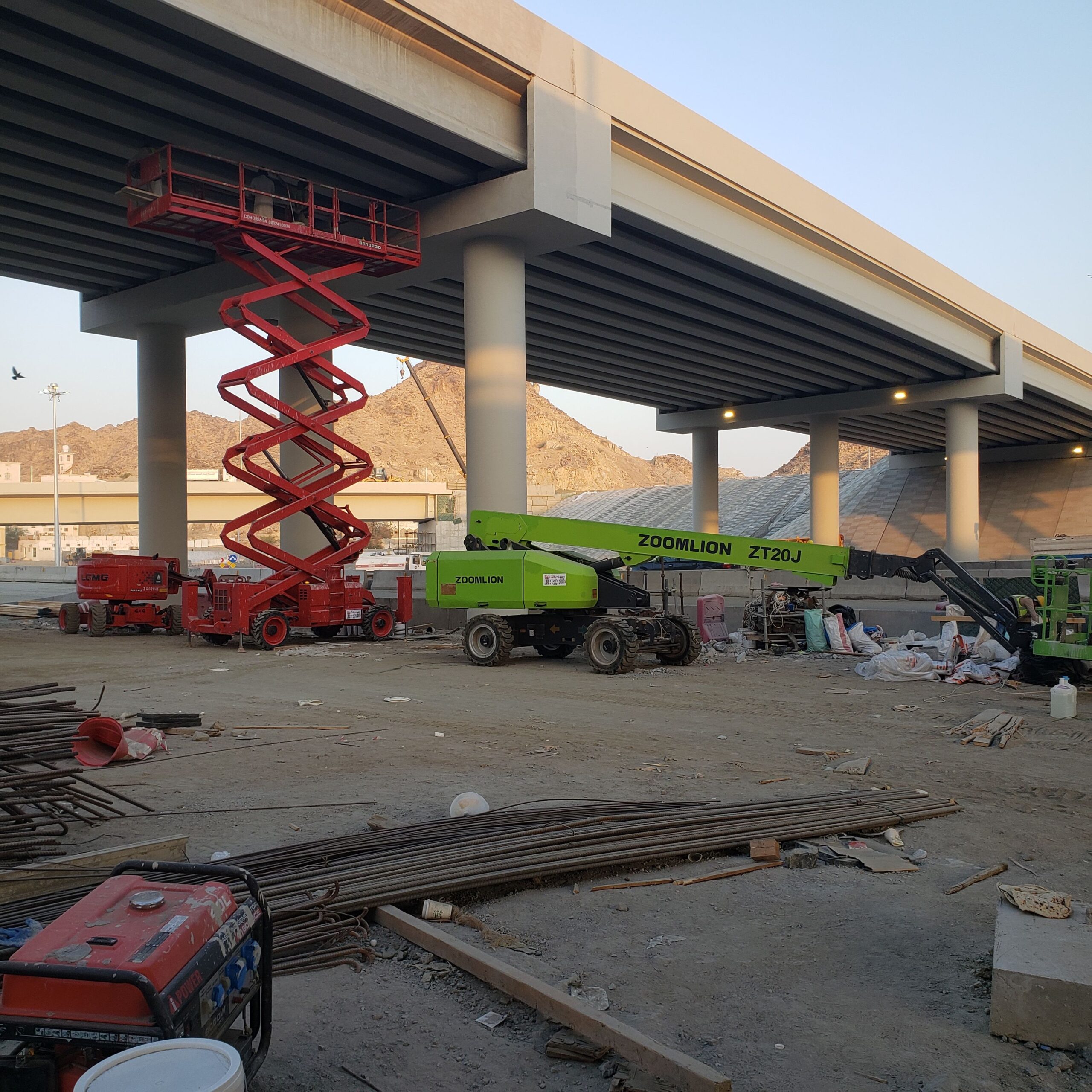 Man Lift Sealift سيزرلفت مان لفت رافعة شوكية موديل