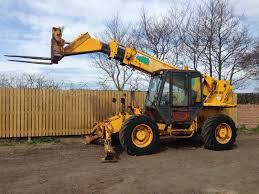 كرينات جي سي بي تليهندر للإيجار في الدمام الرياض ج