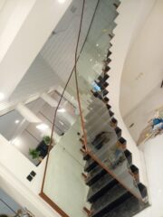 38e7a5c6-f84e-431c-9103-681a7d120000