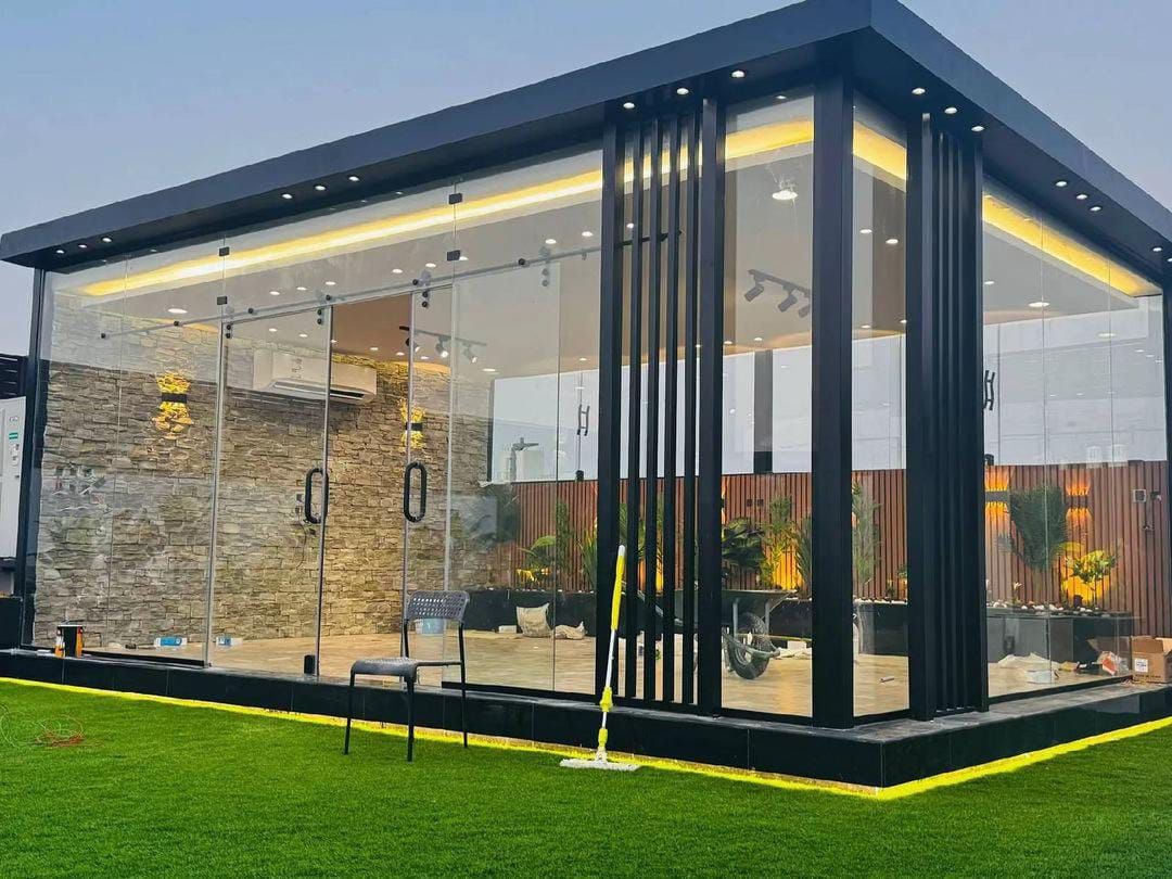 مظلات وسواتر وتفصيل غراف سندويش بلن