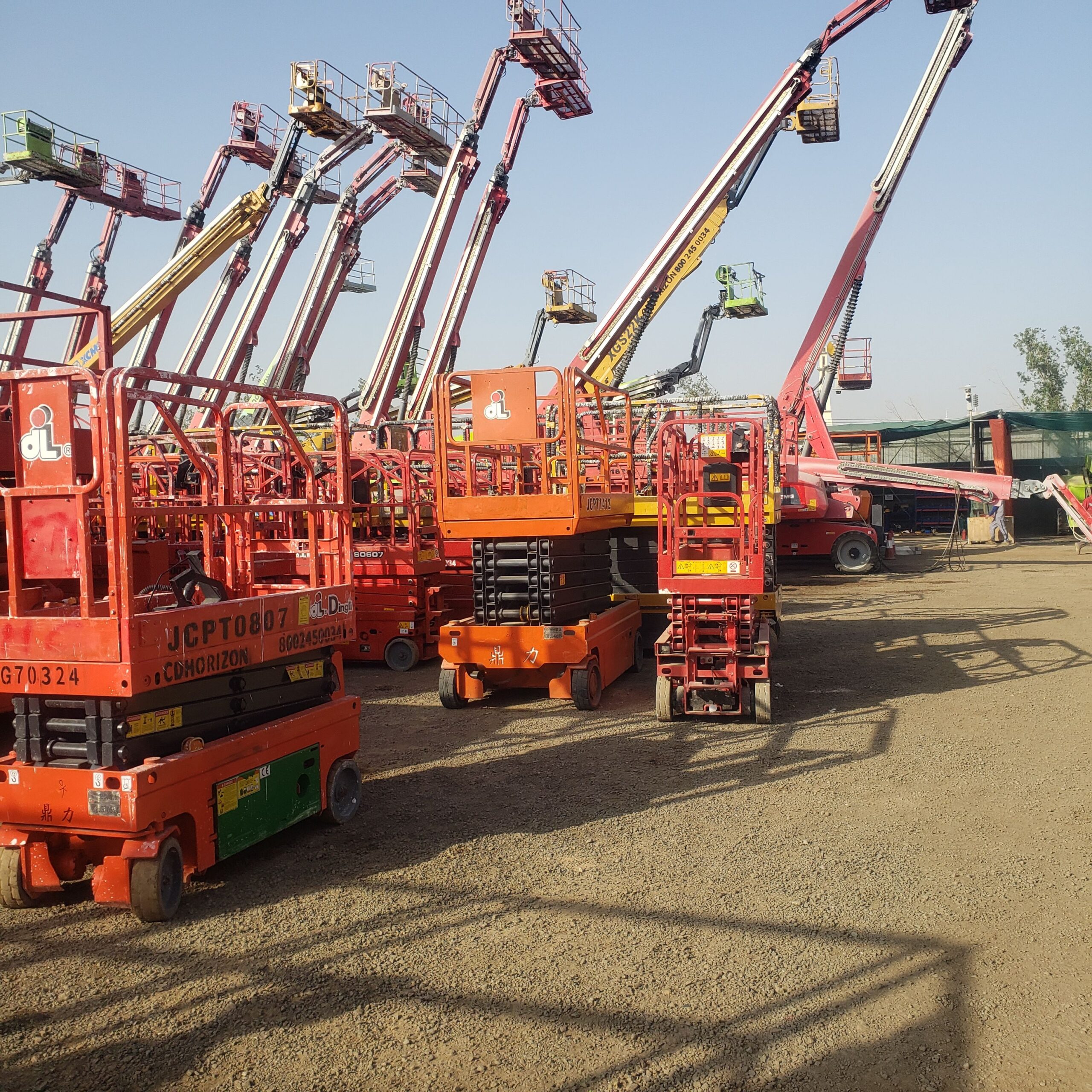 سيزرلفت مان لفت ببكات رافعة شوكية كرينات جي سي بي