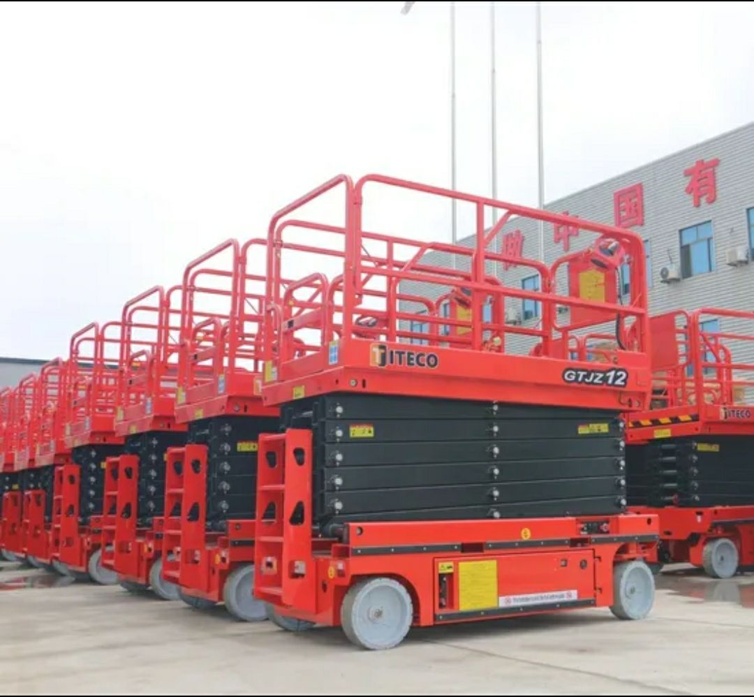 سيزرلفت (رافعات مقصيه) للايجار؛ ديزل-كهرباء