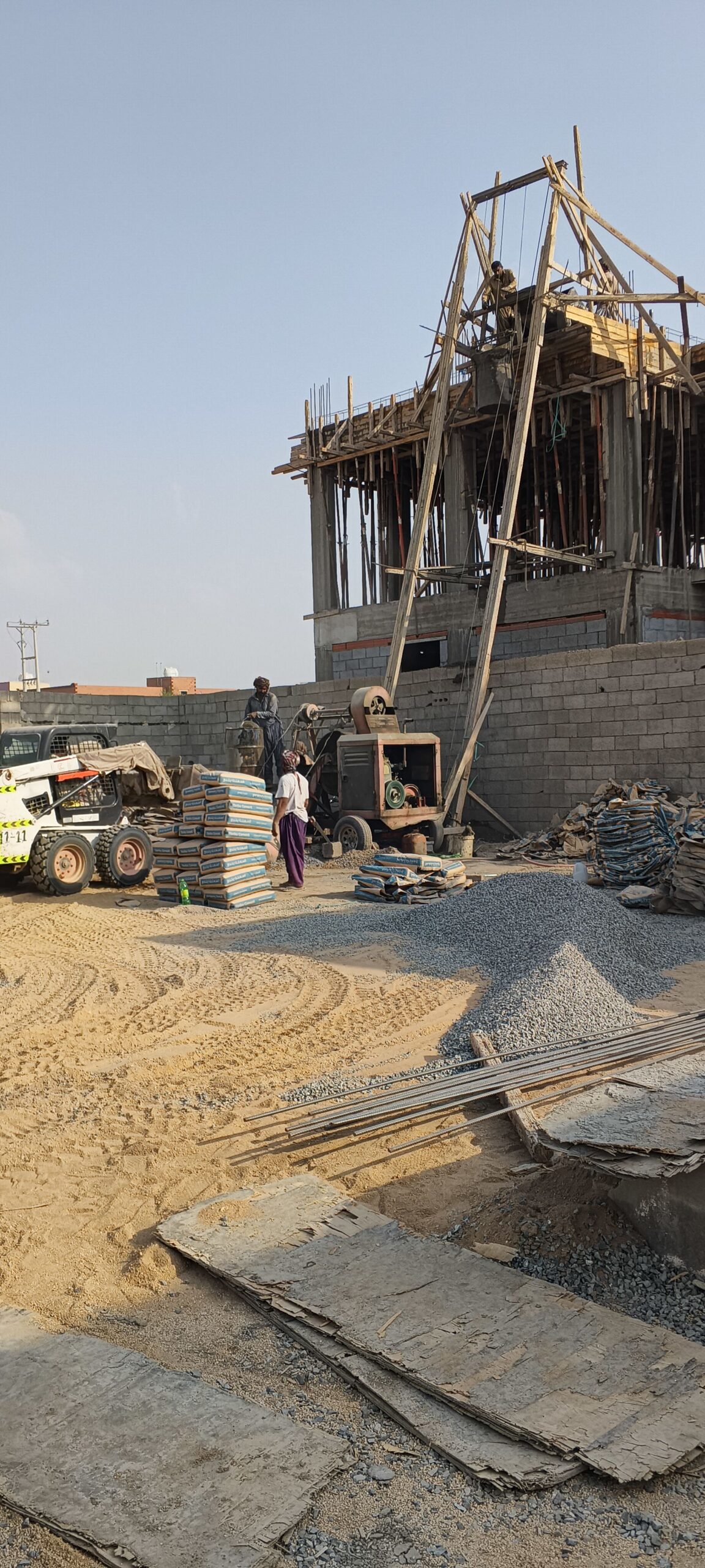 اسمنت خلاط يدوي للايجار يوميا صبا 0597473618