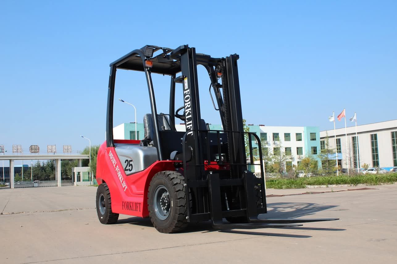 سيزرلفت ومان لفت ورافعات شوكيه وجي سي بي وبوم تراك